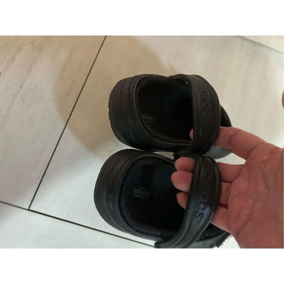 CROCS Black Clogs - Picture 6 of 8